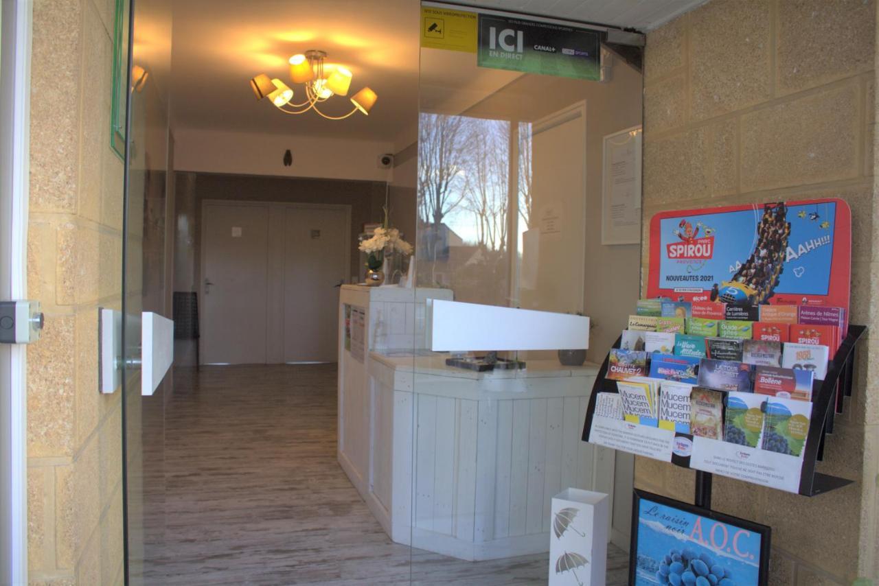 Logis Hotel Le Clement V Рокемор Экстерьер фото