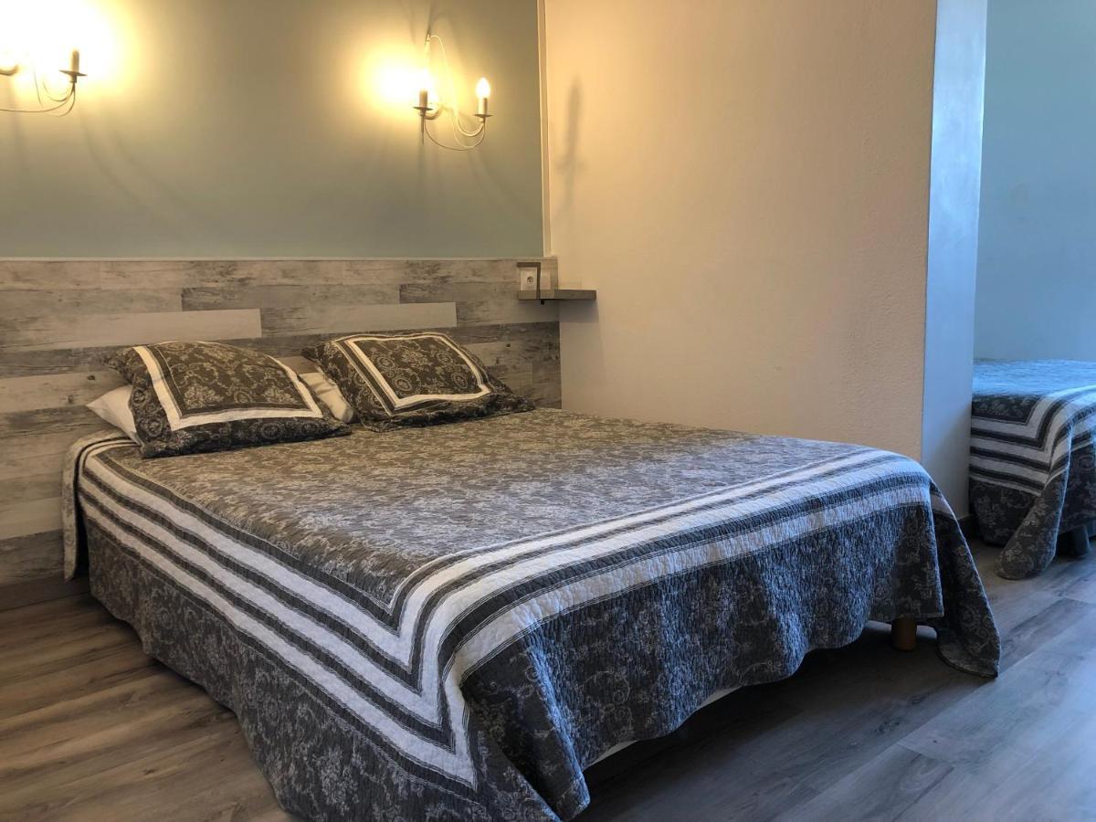 Logis Hotel Le Clement V Рокемор Экстерьер фото